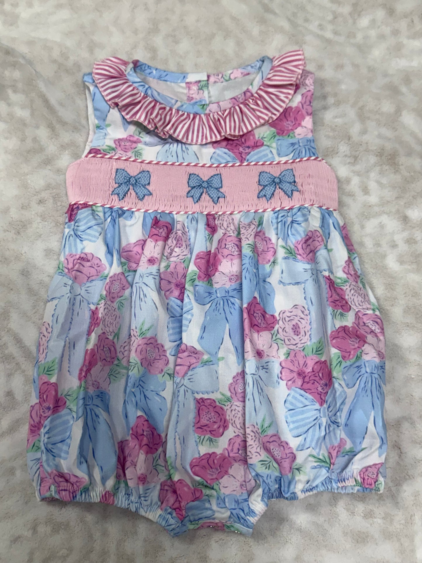 Precious Smocked Bow Bubble
