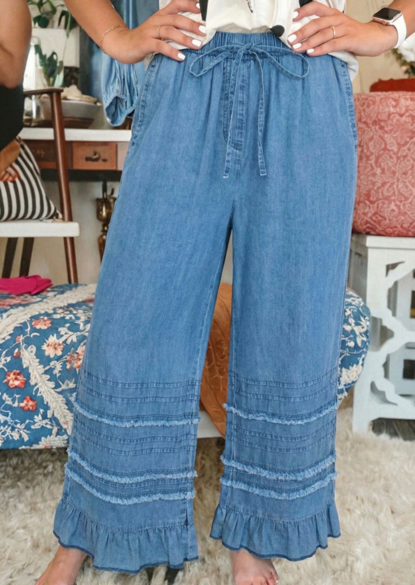 Ruffled Denim Pants