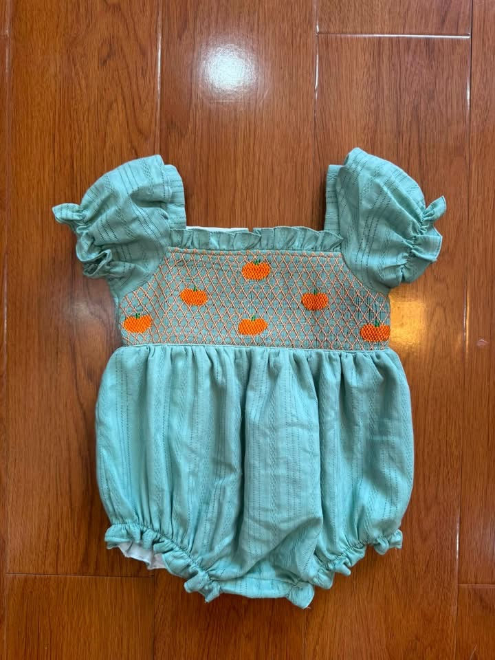 Smocked Pumpkins Bubble