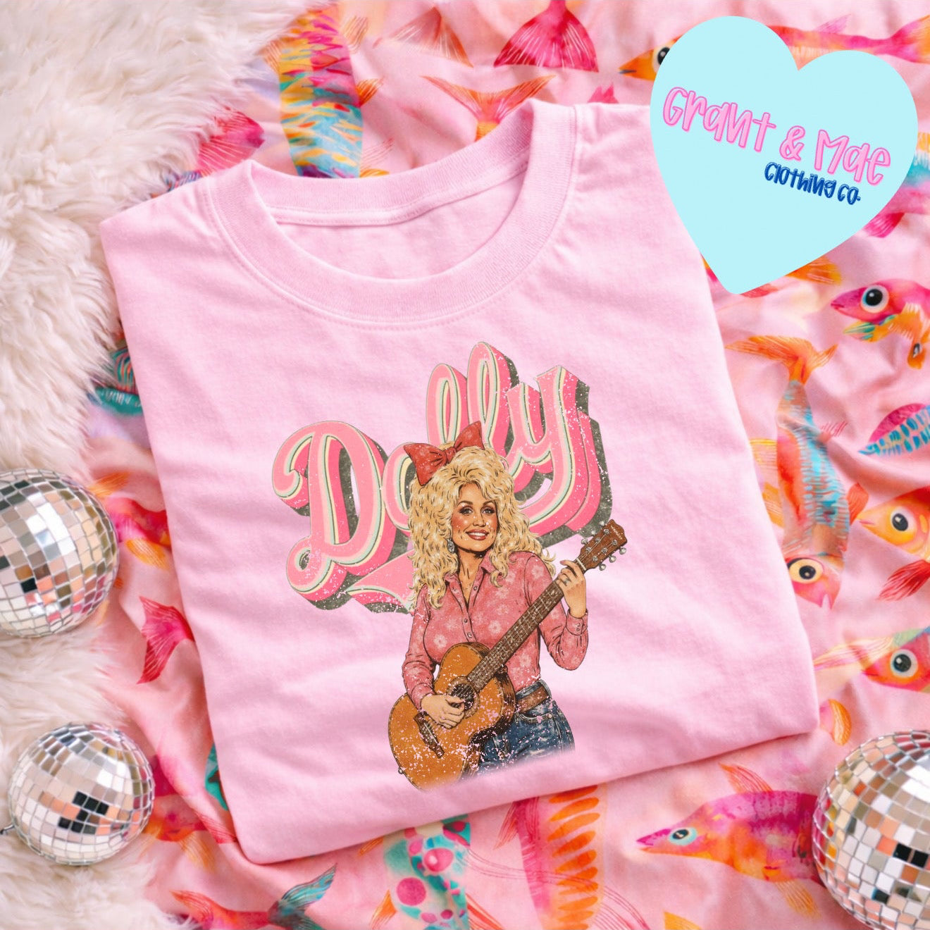 The Queen Tee