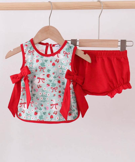 Strawberry Goose Apron Set